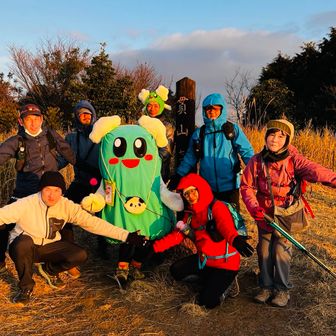 今年も寿司ざんまいのポーズ🤩✨✨