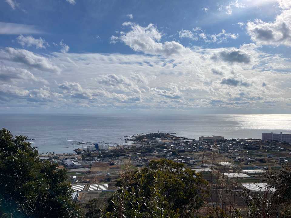 個人情報満載の浅間神社がありました。
