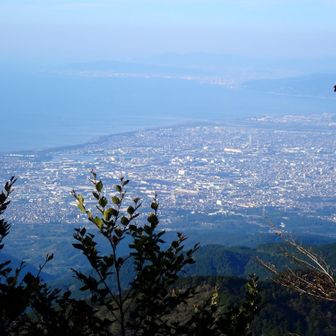 標高は１０００ｍオーバーですが、海に近いのですね。