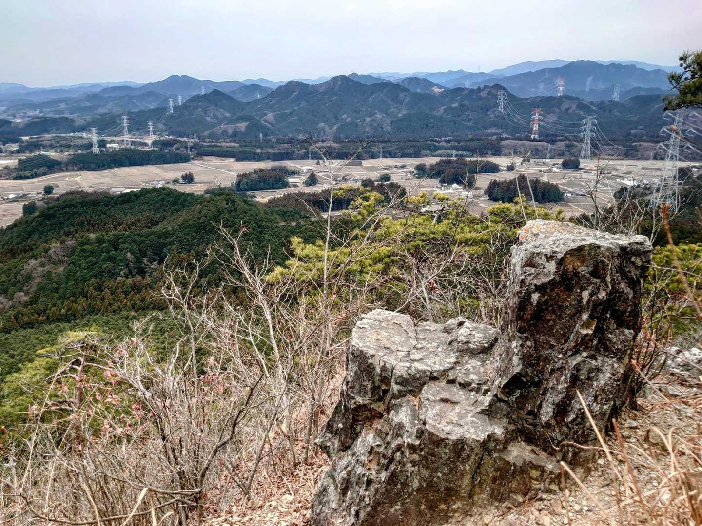 腰掛岩🦼眺め良いです👌