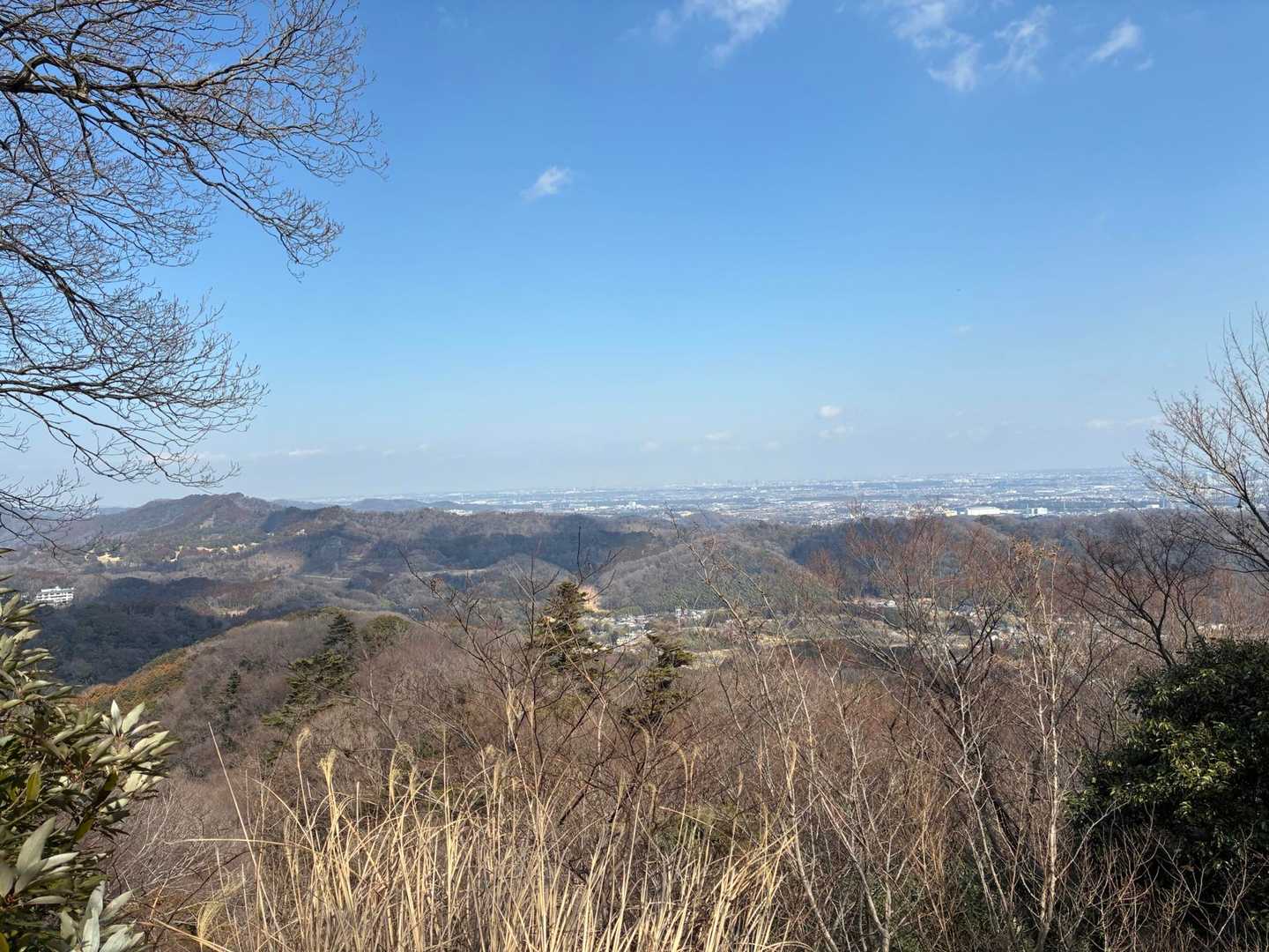 奥は横浜方面