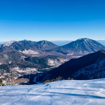 やっと太陽様🌞の恩恵！暖かい！
中禅寺湖や男体山含め素晴らしい👍