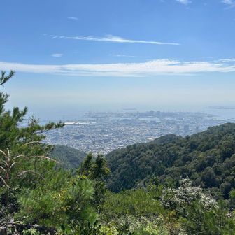 七兵衛山より
ここで昼メシ
