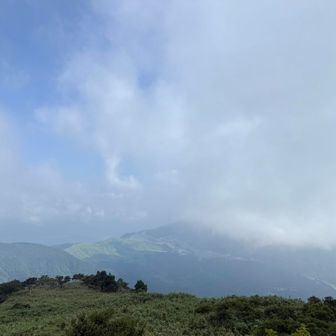 霞む鉢伏山

これを最後に何にも見えなくなりました