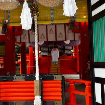 朝のお務めの時間でした🌾