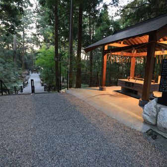 行縢山 まずは挨拶と、今日の無事を祈願します