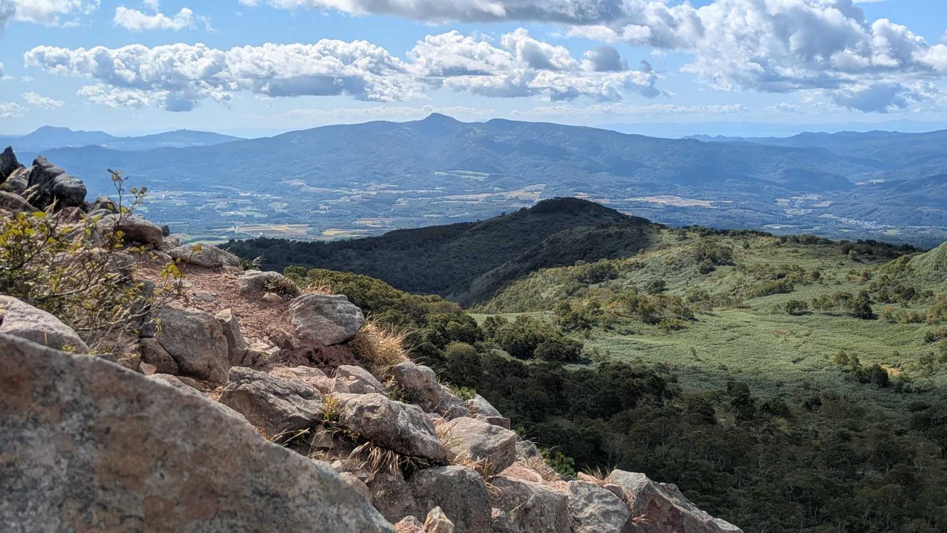 見晴らしが効く所まで上がって…⛰️昆布岳