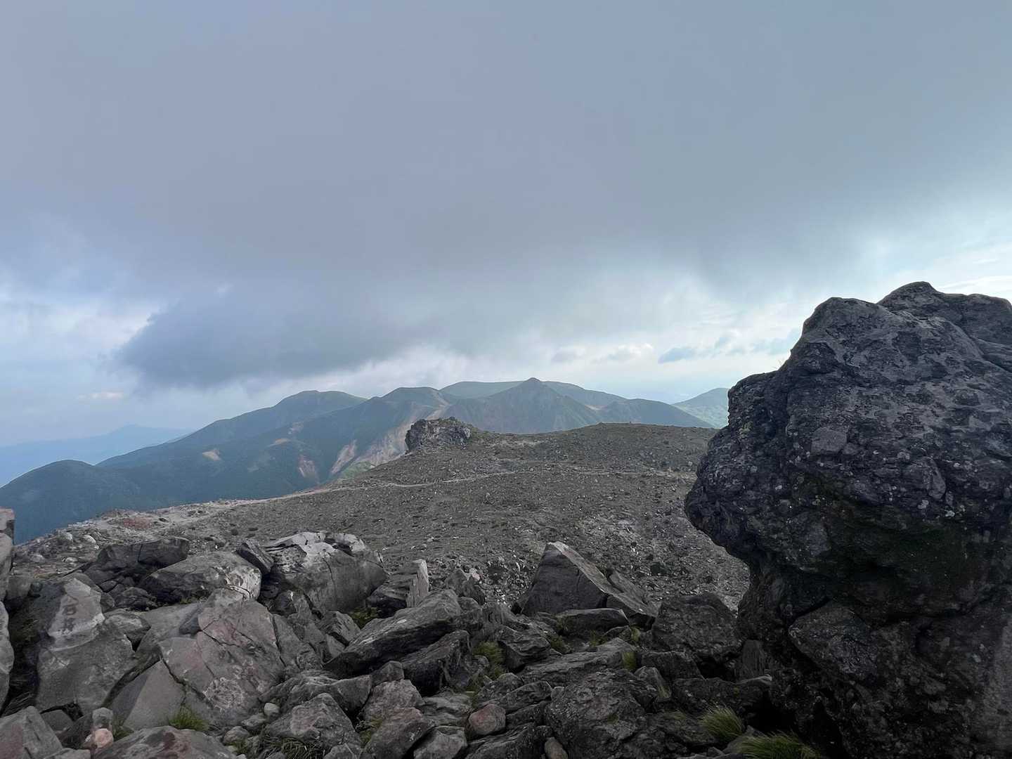峠の茶屋登山口-茶臼岳-ひょうたん池-隠居倉-熊見曽根-1 周回コースの写真