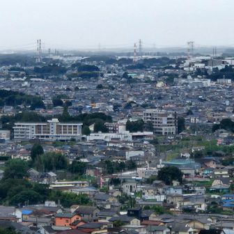 世界無名戦士之墓よりの越生の街