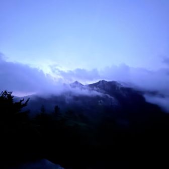 寄り道    鷹見岩  ここめっちゃいい景色