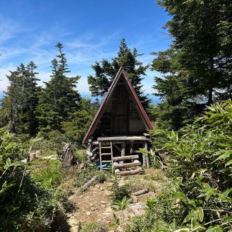 避難小屋