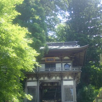 大山寺仁王門