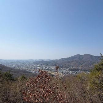 吾妻山
桐生には雷電山も多いけど、吾妻山も多い気がする

桐生アルプスは近いうちに歩きたい！
体力戻さないと😆