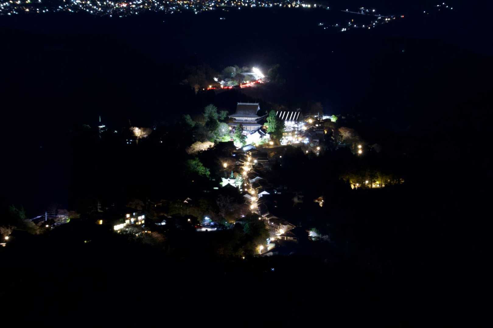 金峯山寺もくっきり