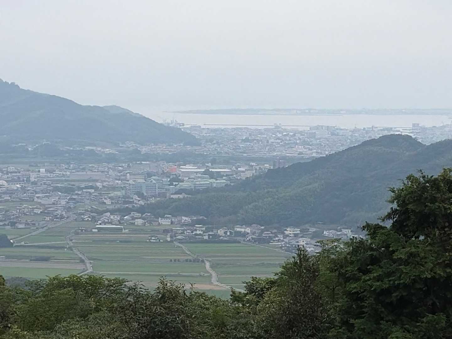 午前中は曇り
午後からは雨☔