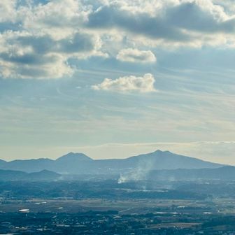 中不動から金峰山を望む