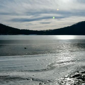 うーむ🤔
ちょっと早過ぎたかな

太陽がまだ高い