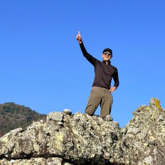 
　会長もー‼️

　　　あれっ？

　　　高いとこ嫌いでしたよね⁉️笑

