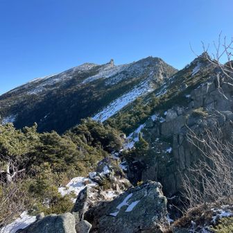 金峰山本峰。何度見ても飽きない山