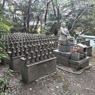 ここは珍しくお寺さん