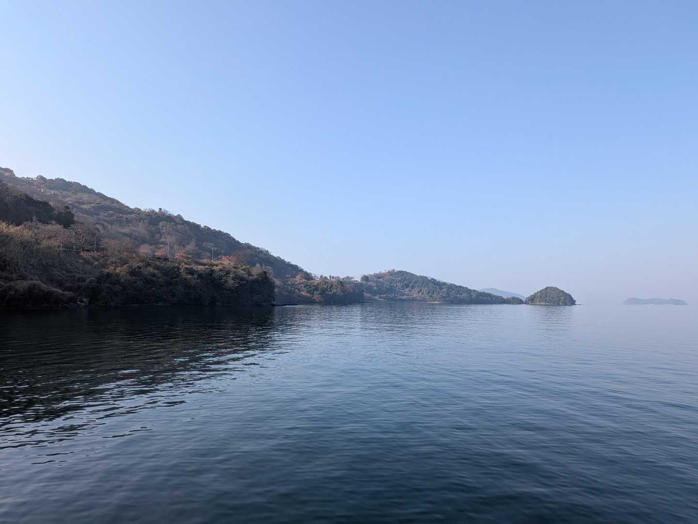 スタートした大城方面　海上遊歩道から