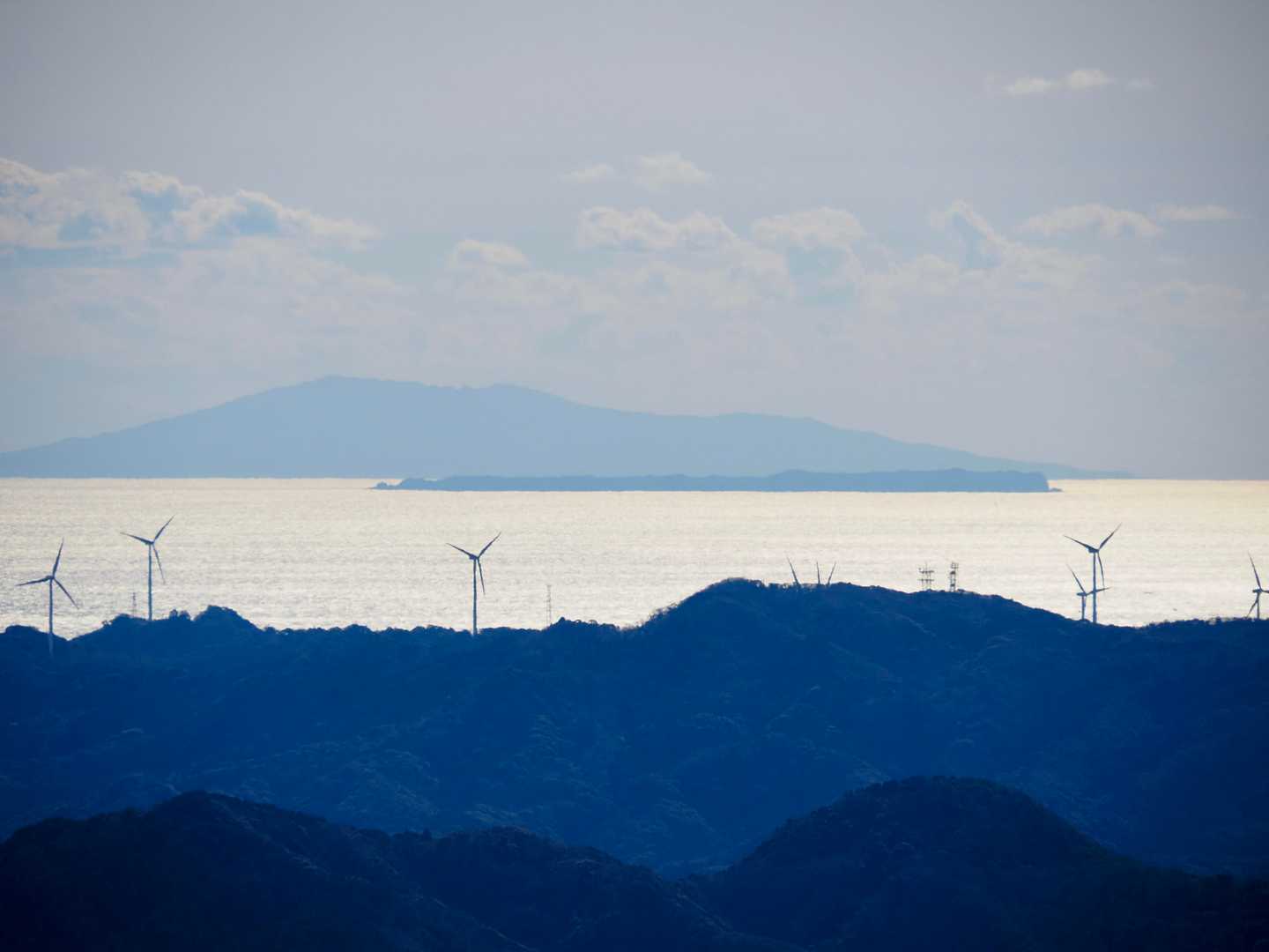 ズーム
式根島？