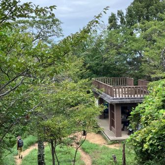 飯盛山山頂展望台