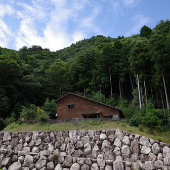 日向小屋