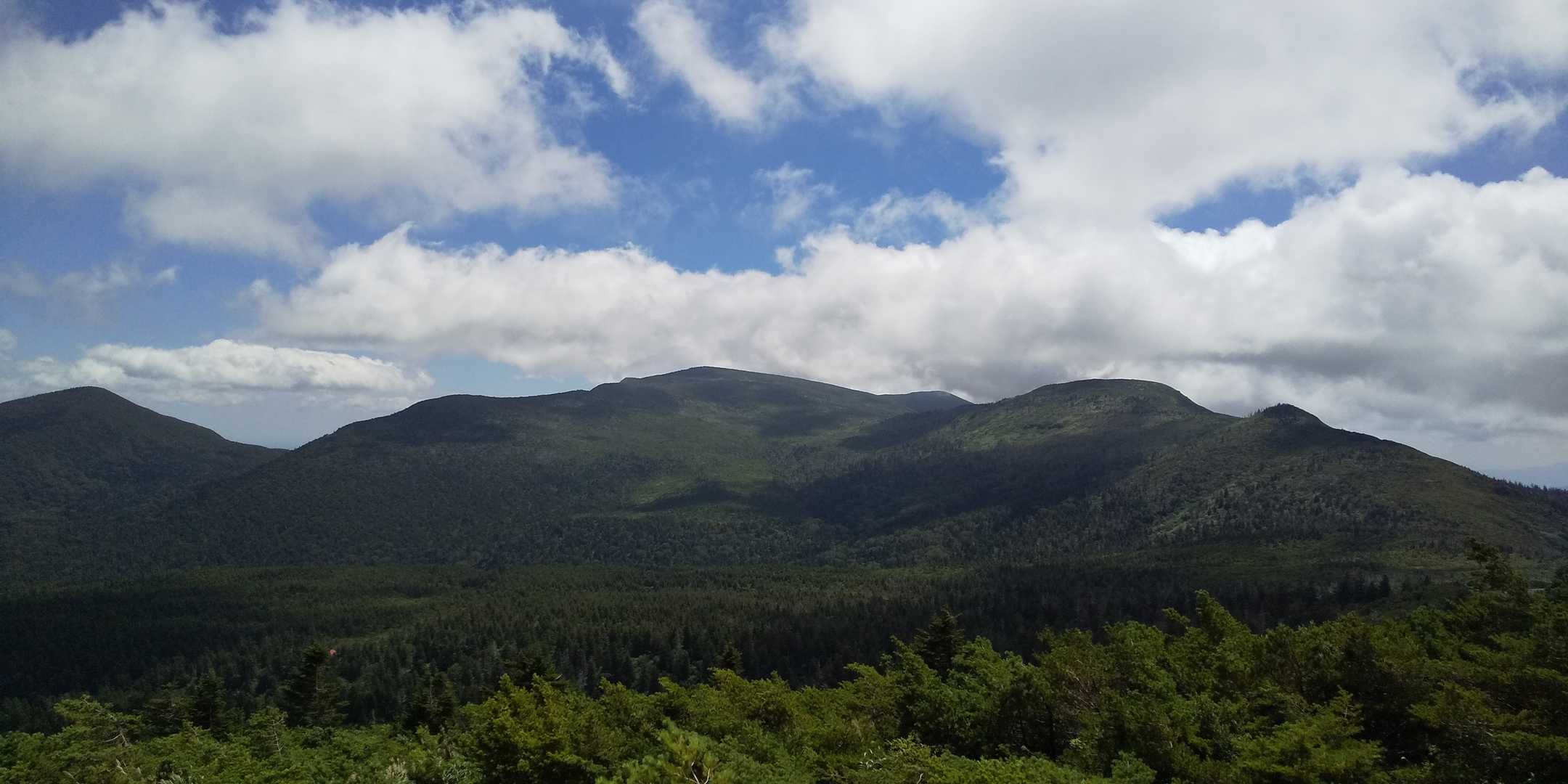 南蔵王も雲がとれてきました✨