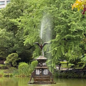 鶴の噴水⛲️