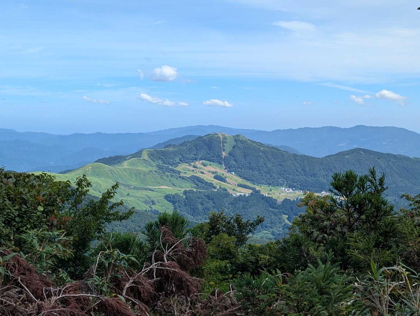 鉢伏山と歩きたかった稜線🤩
