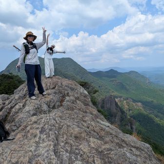 登頂⛰️😀