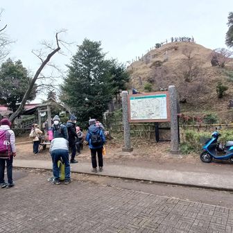 遠くから荒幡富士
ここは3度目？