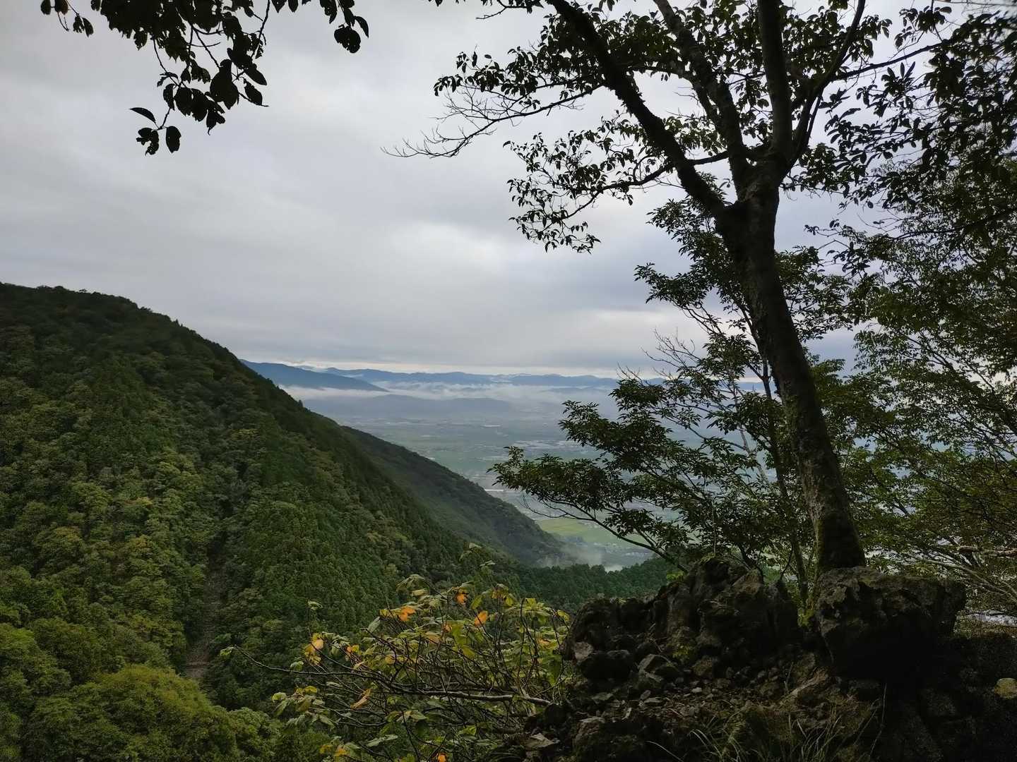 白山見台からの眺望🔭①
雲海が綺麗でした✨️