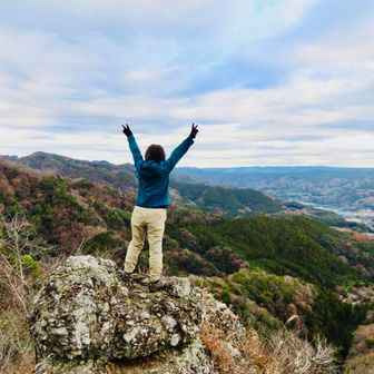 かなさんも岩の上でポーズ🙌
