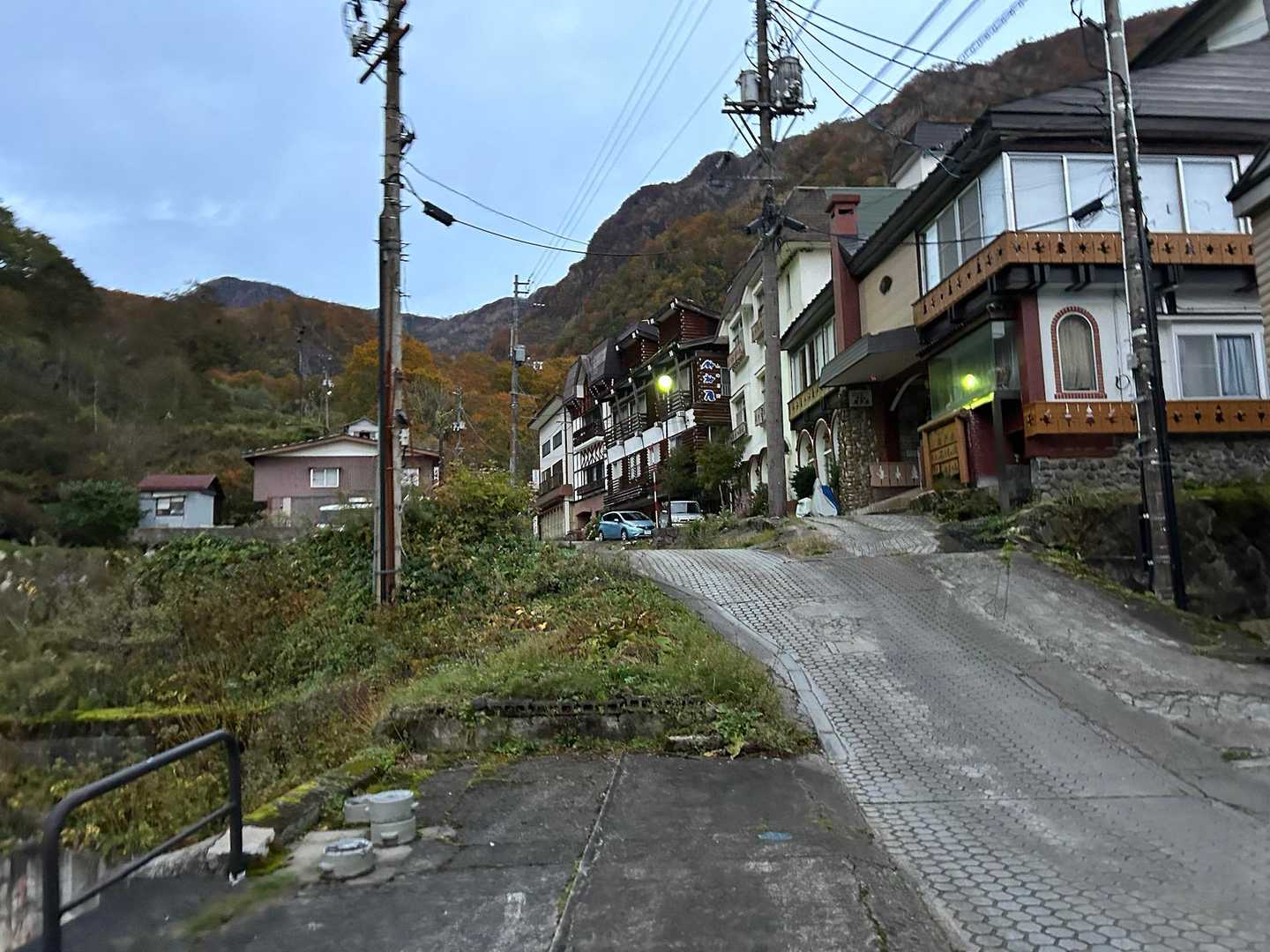5:52。歩き出し。
燕温泉♨️とっから！