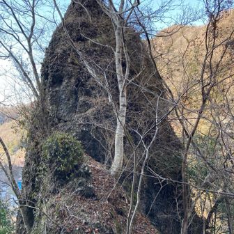 天狗岩🪨
天狗の鼻のような形だからそう言うらしい