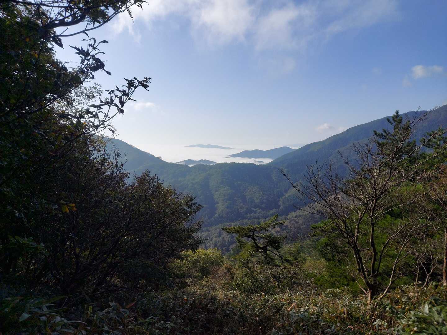 鍋塚 往復コースの写真