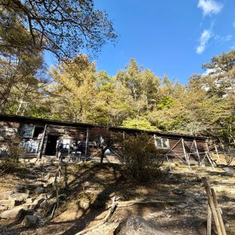 この日3回目の富士見平小屋🛖