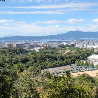 立命館大学🏫琵琶湖キャンパスや奥には琵琶湖も見えます✨️