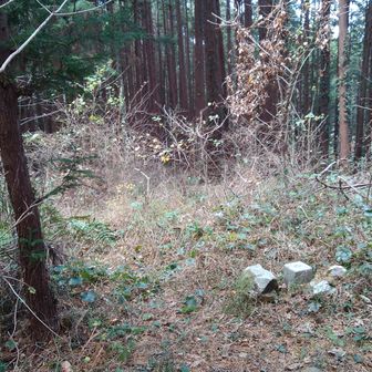 YAMAPピークの倉戸山はここ