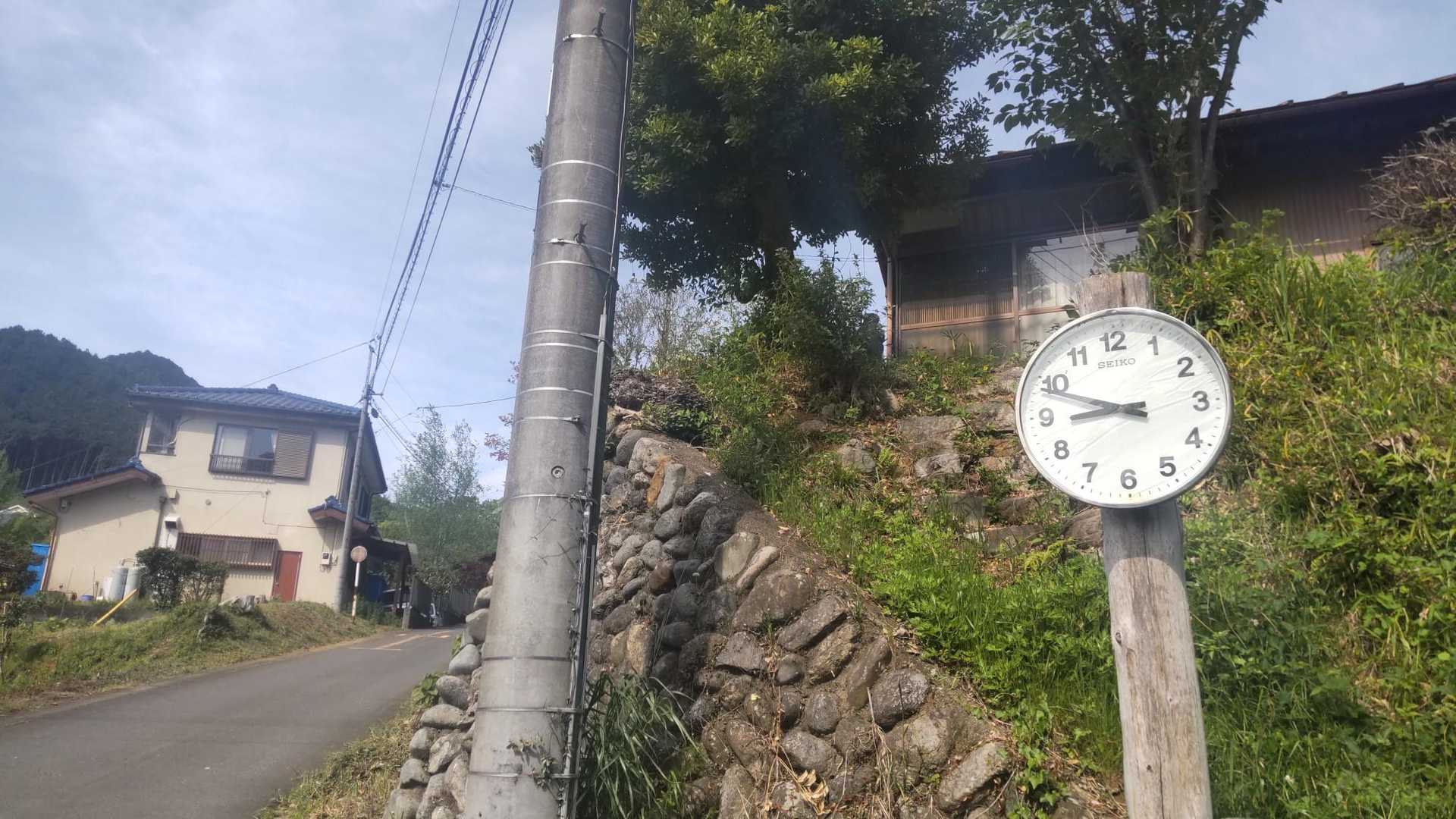 違和感たっぷりな時計