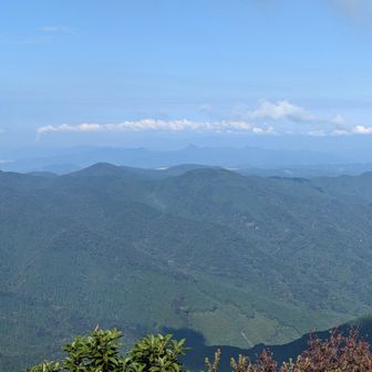 経ヶ岳山頂から