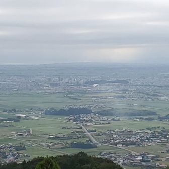 ずっと先は職場方面