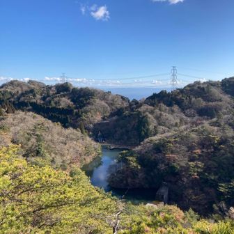シェール槍から穂高湖が見えます
