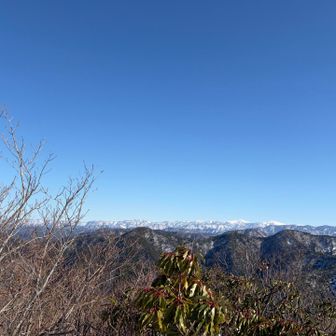 笈ヶ岳、大笠山、奈良岳方面
快晴💙