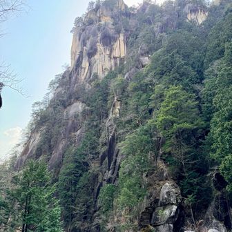 大迫力の「円覚峰」