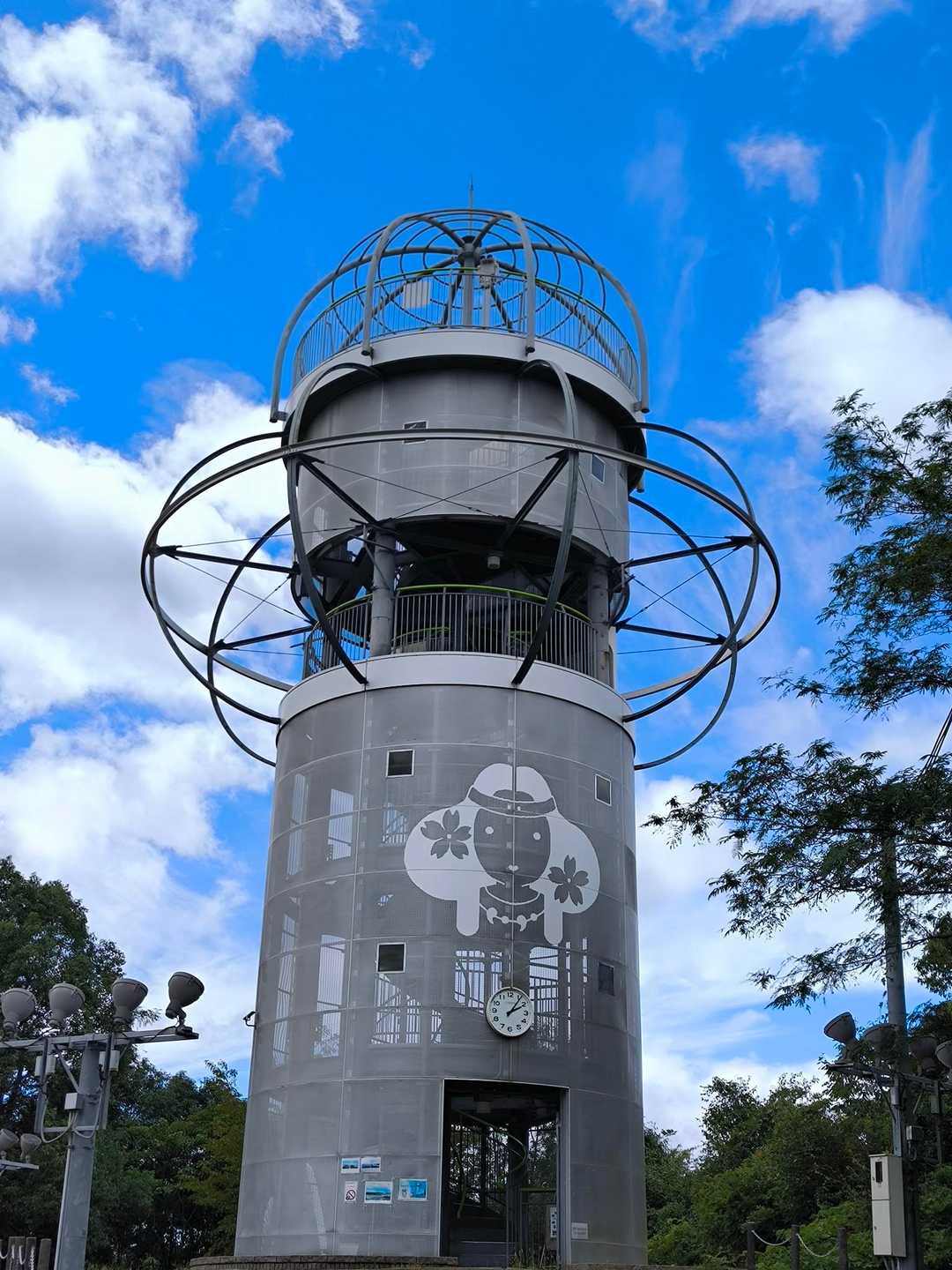 あったーーー＼(^o^)／
山友さんのレポでみた建物😍