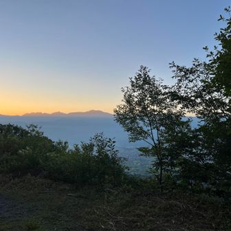 天候が良さそうということで、急遽空木岳へ。
駒ヶ根インターから駒ヶ根高原キャンプ場駐車場へのアクセスは、車で5分と抜群。