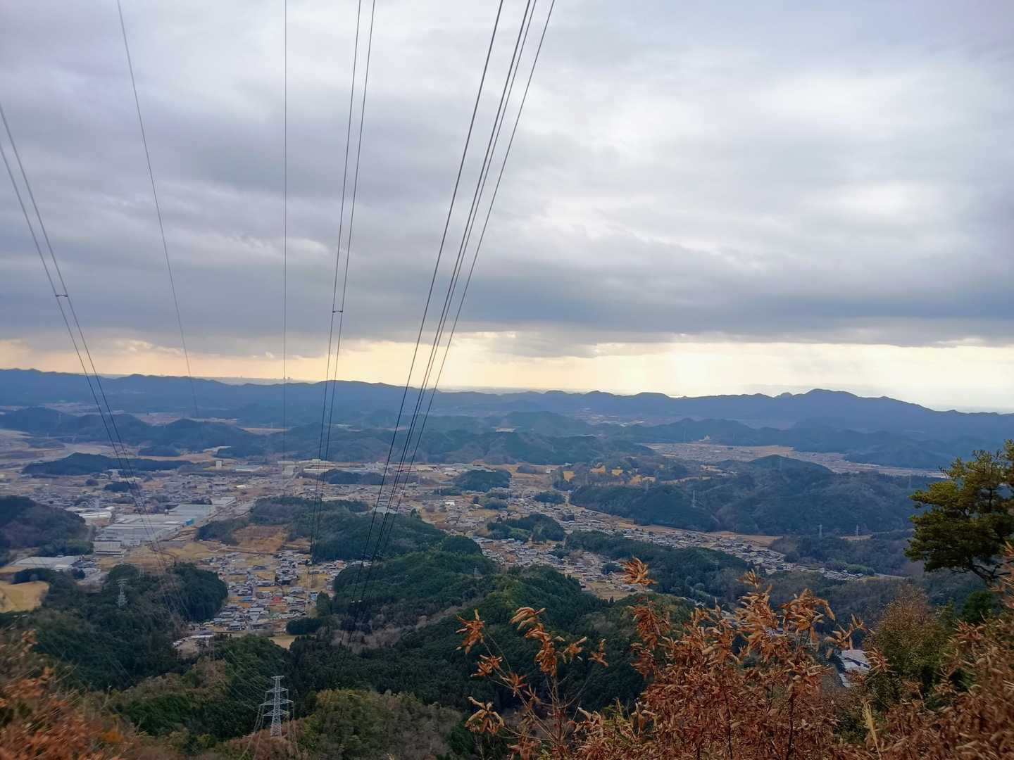曇に